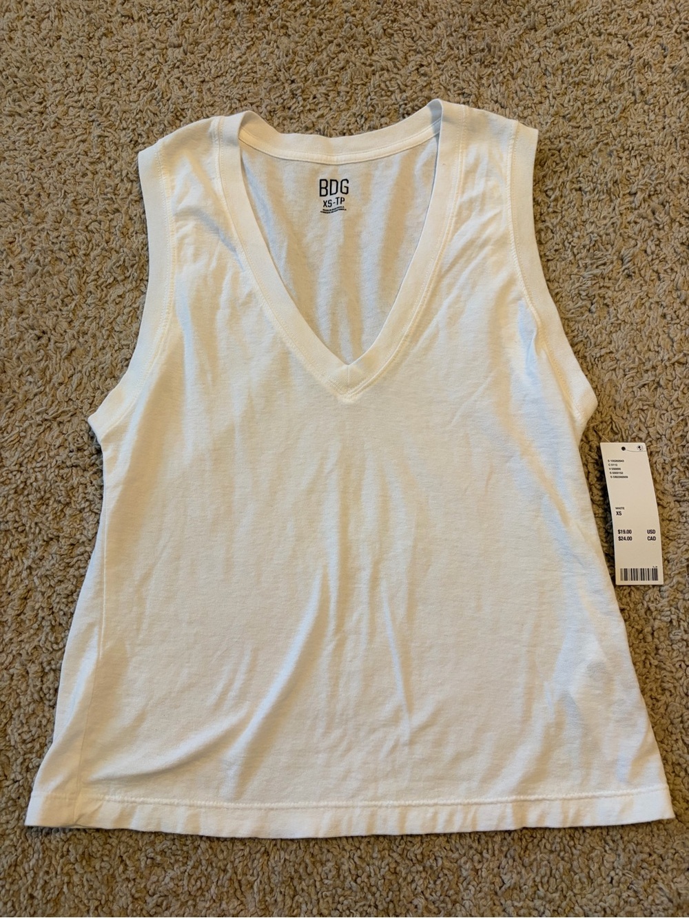 NWT Urban Outfitters BDG White V-Neck Rib Trim Tank Top XS